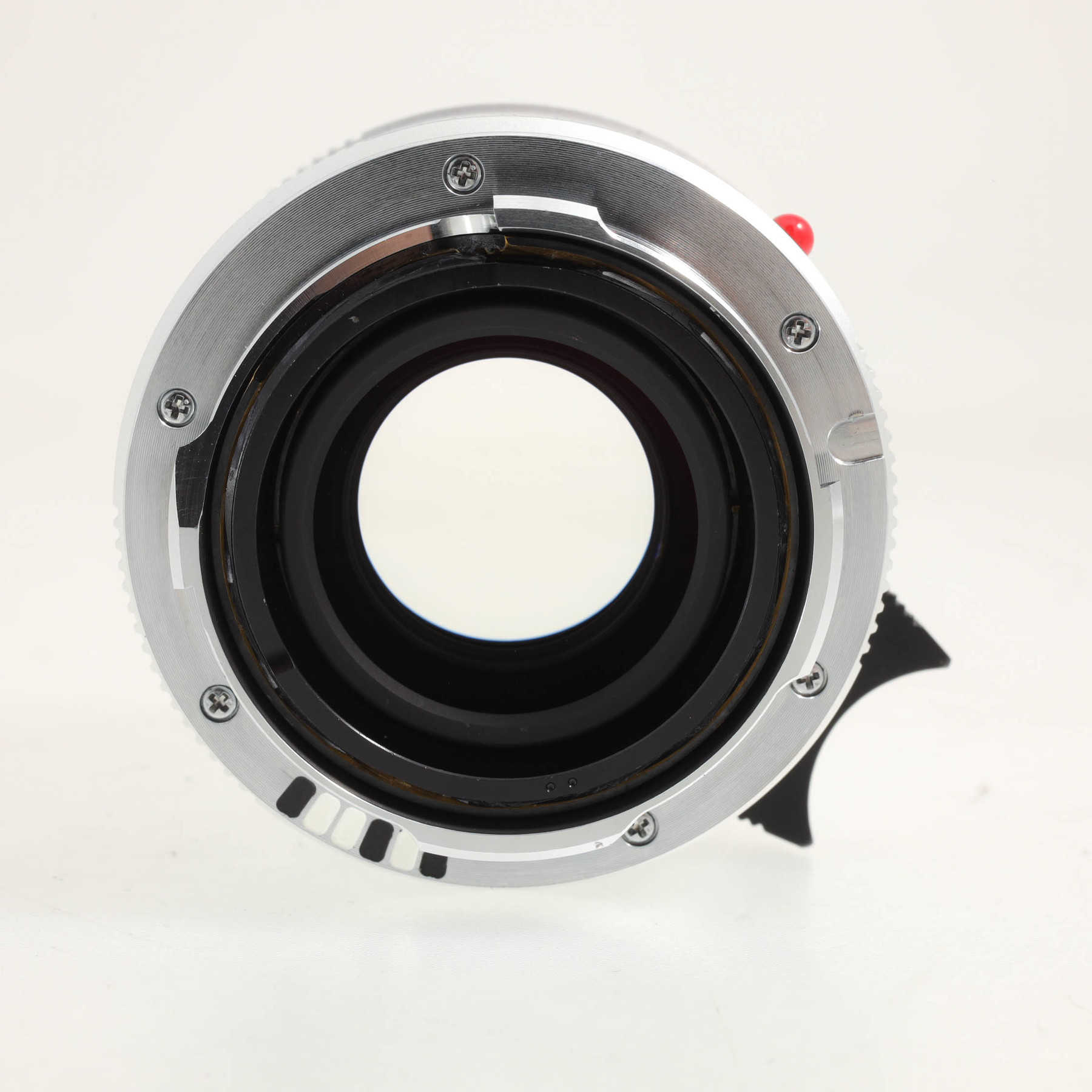 Leica 50mm f/2 APO-Summicron-M ASPH silver Leica 50mm f/2 APO-Summicron-M ASPH silver