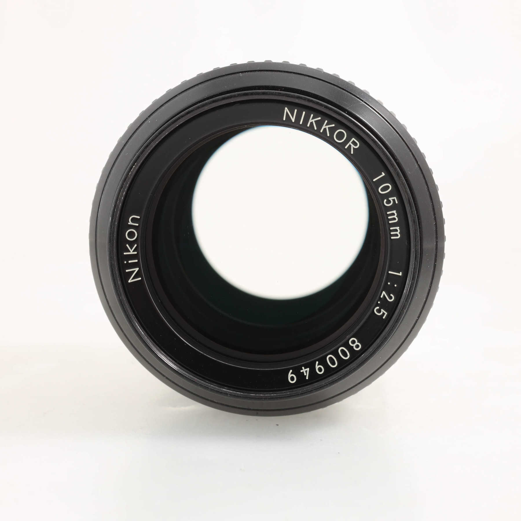 Nikon Ai Nikkor 105mm f/2.5 Nikon Ai Nikkor 105mm f/2.5