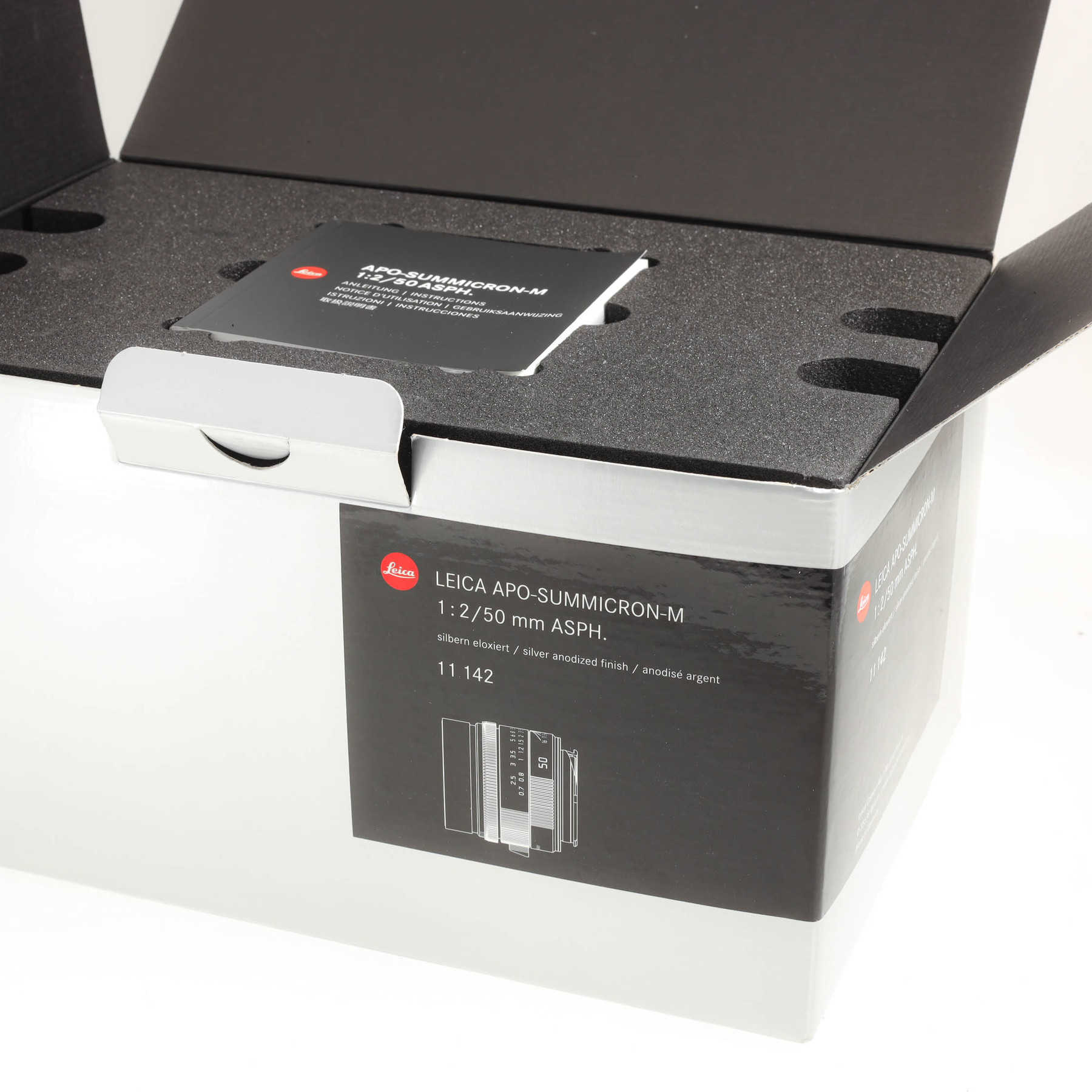 Leica 50mm f/2 APO-Summicron-M ASPH silver Leica 50mm f/2 APO-Summicron-M ASPH silver