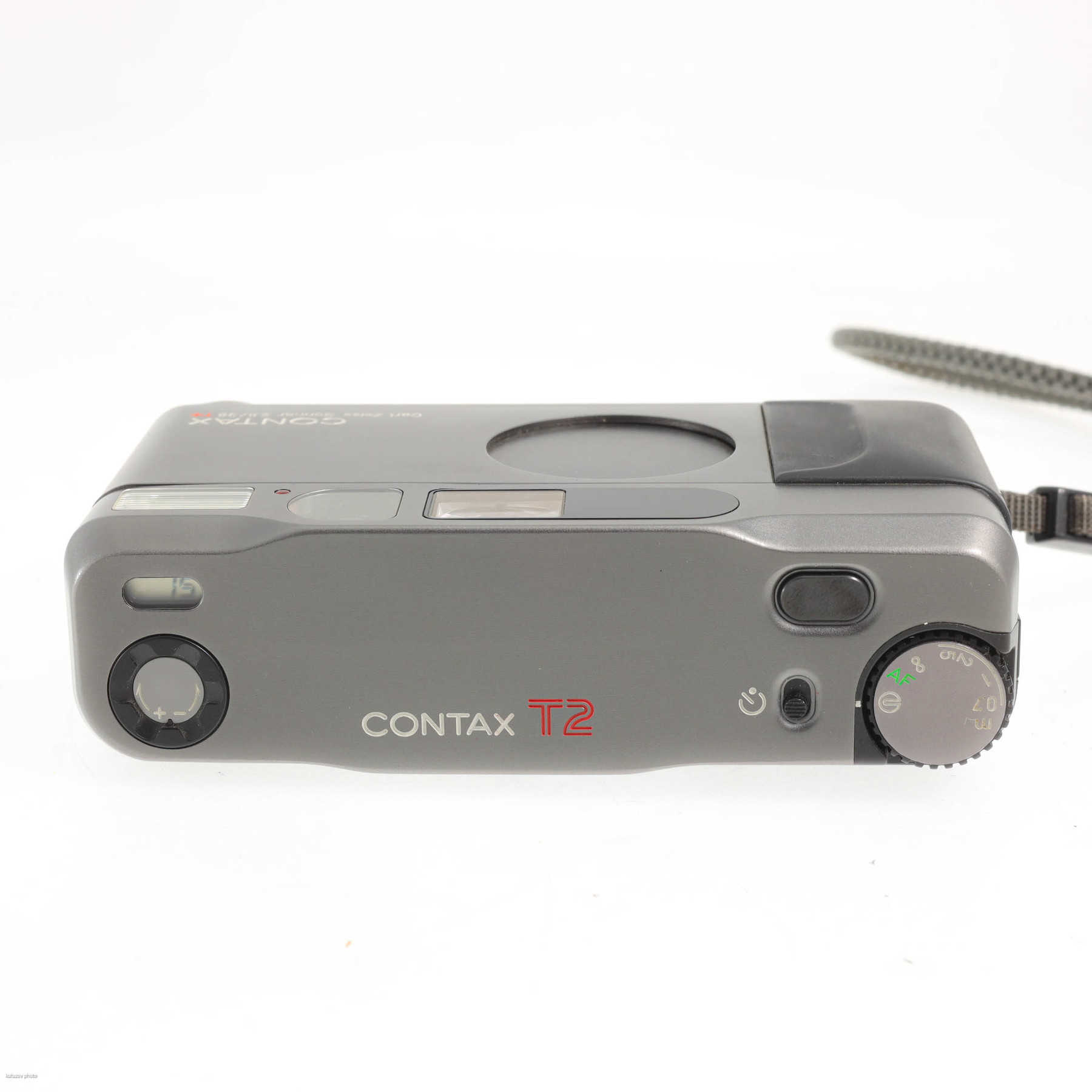 Contax T2 (Sonnar 38mm f/2.8 T*) Contax T2 (Sonnar 38mm f/2.8 T*)
