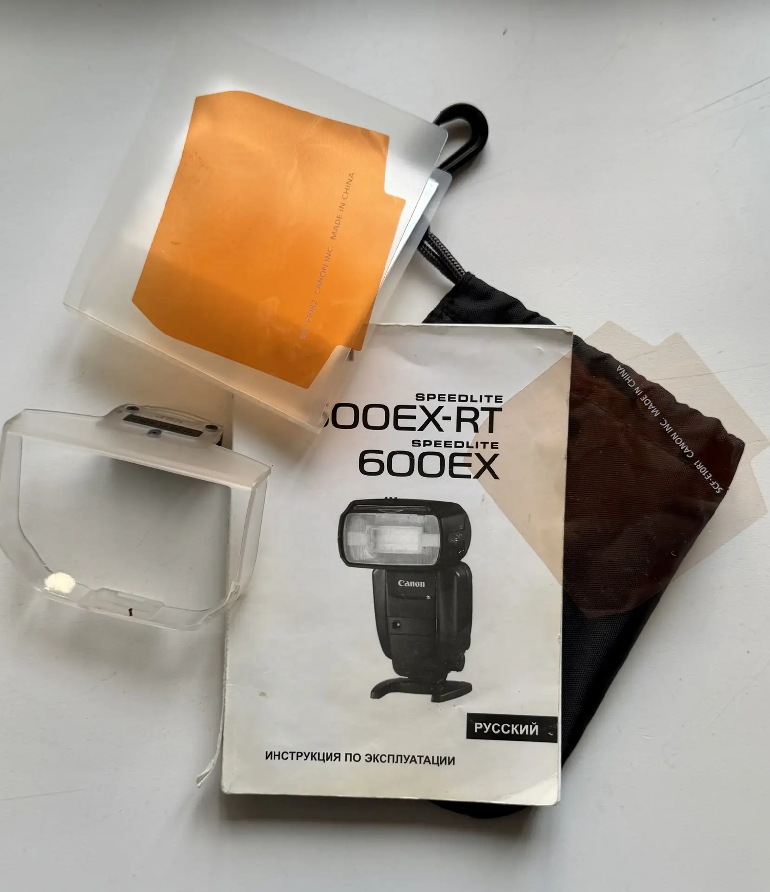 Canon 600 EX-RT вспышка