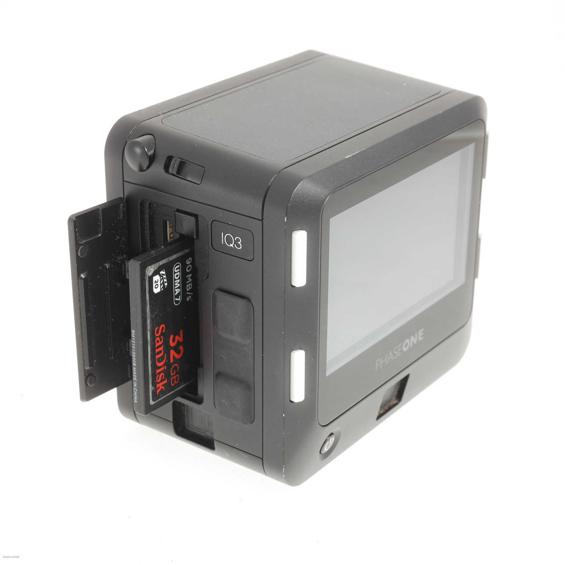 PhaseOne XF с цифровым задником IQ3 100Мп и 4-мя объективами Schneider PhaseOne XF с цифровым задником IQ3 100Мп и 4-мя объективами Schneider