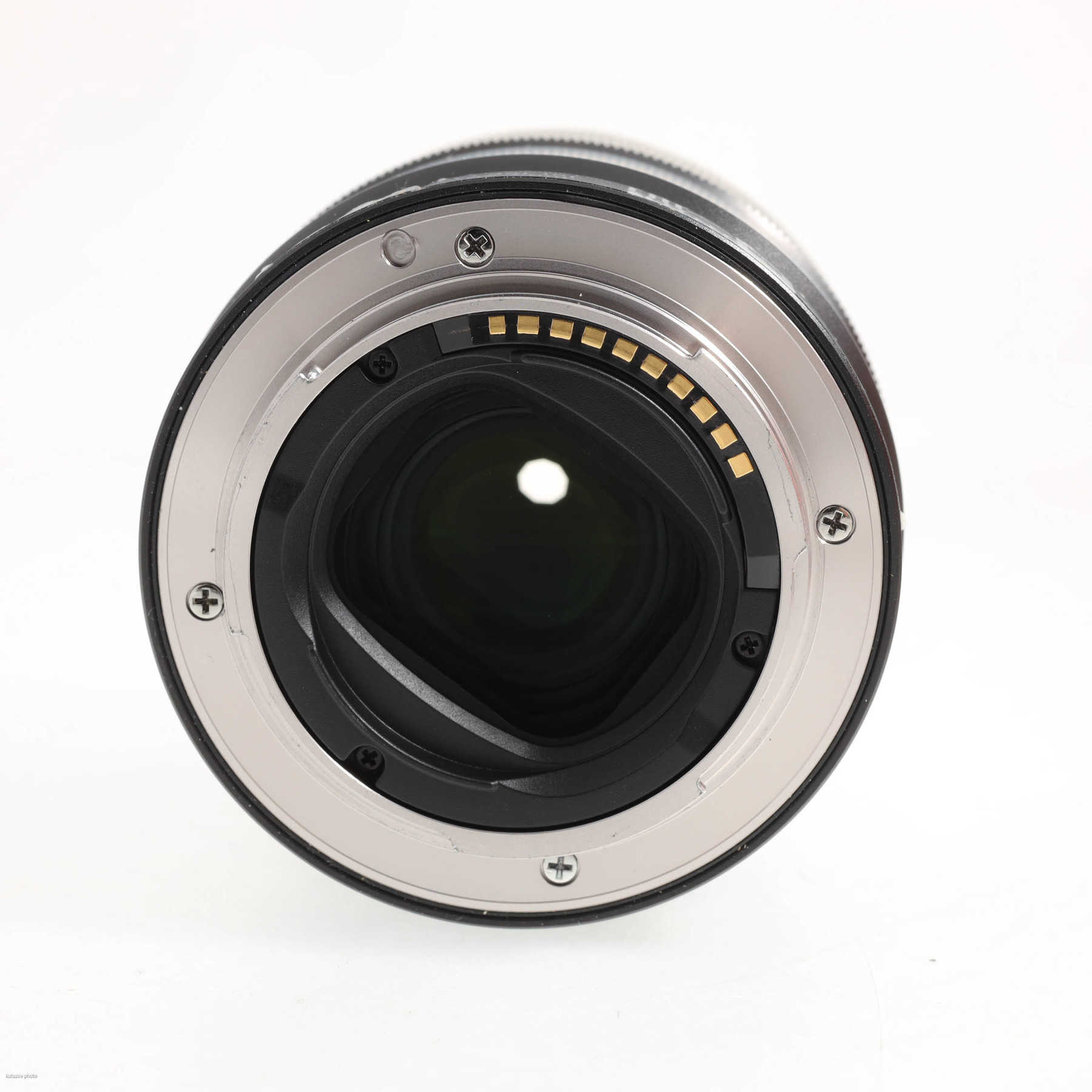 Sony FE 35mm f/1.8 Sony FE 35mm f/1.8