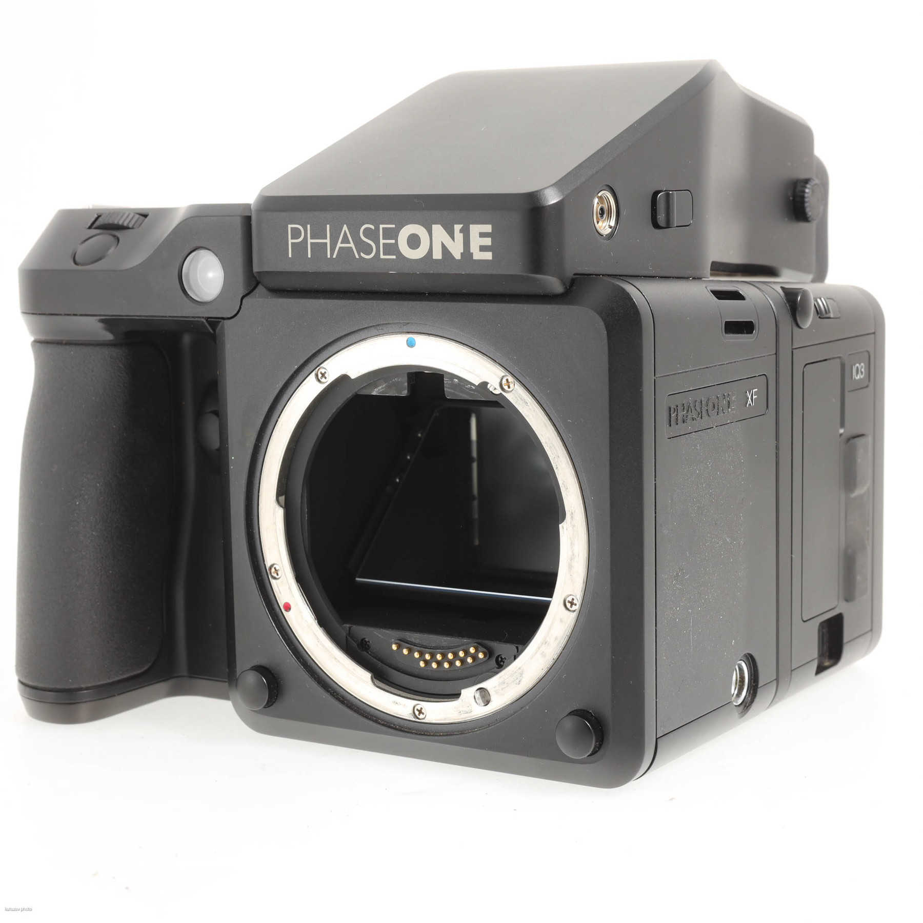 PhaseOne XF с цифровым задником IQ3 100Мп и 4-мя объективами Schneider PhaseOne XF с цифровым задником IQ3 100Мп и 4-мя объективами Schneider