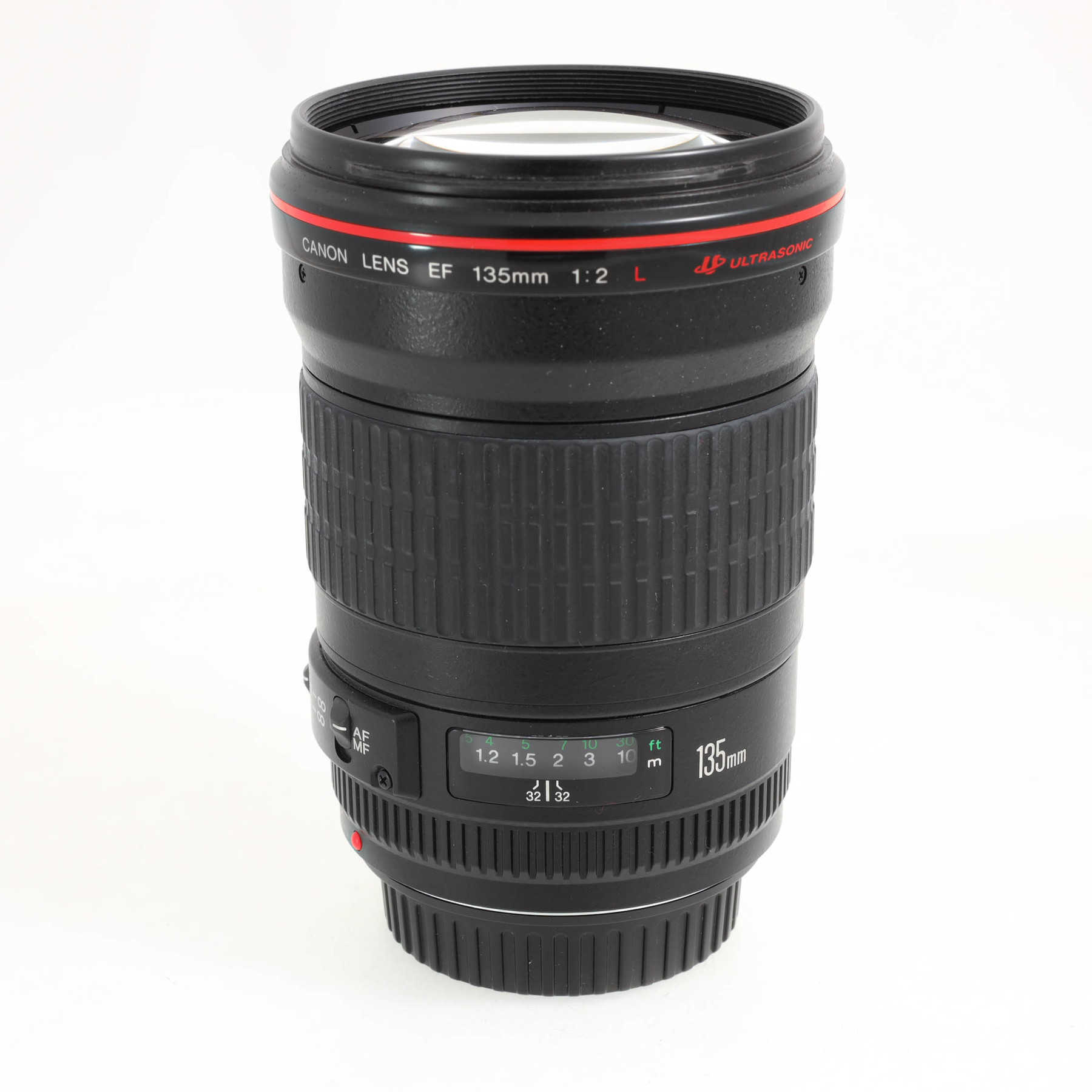 Canon EF 135mm f/2 L USM Canon EF 135mm f/2 L USM