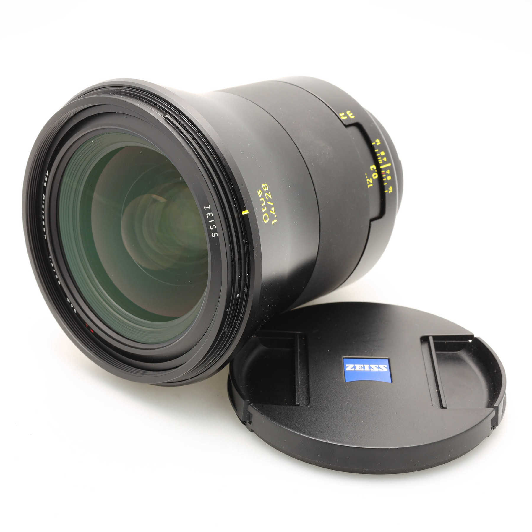 Zeiss Otus 28mm f/1.4 ZF.2 (Nikon F/MF) Zeiss Otus 28mm f/1.4 ZF.2 (Nikon F/MF)