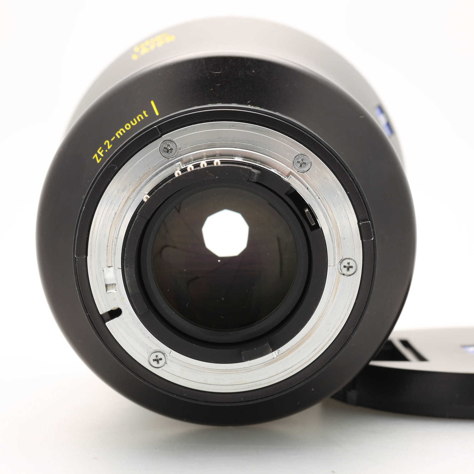 Zeiss Otus 28mm f/1.4 ZF.2 (Nikon F/MF) Zeiss Otus 28mm f/1.4 ZF.2 (Nikon F/MF)