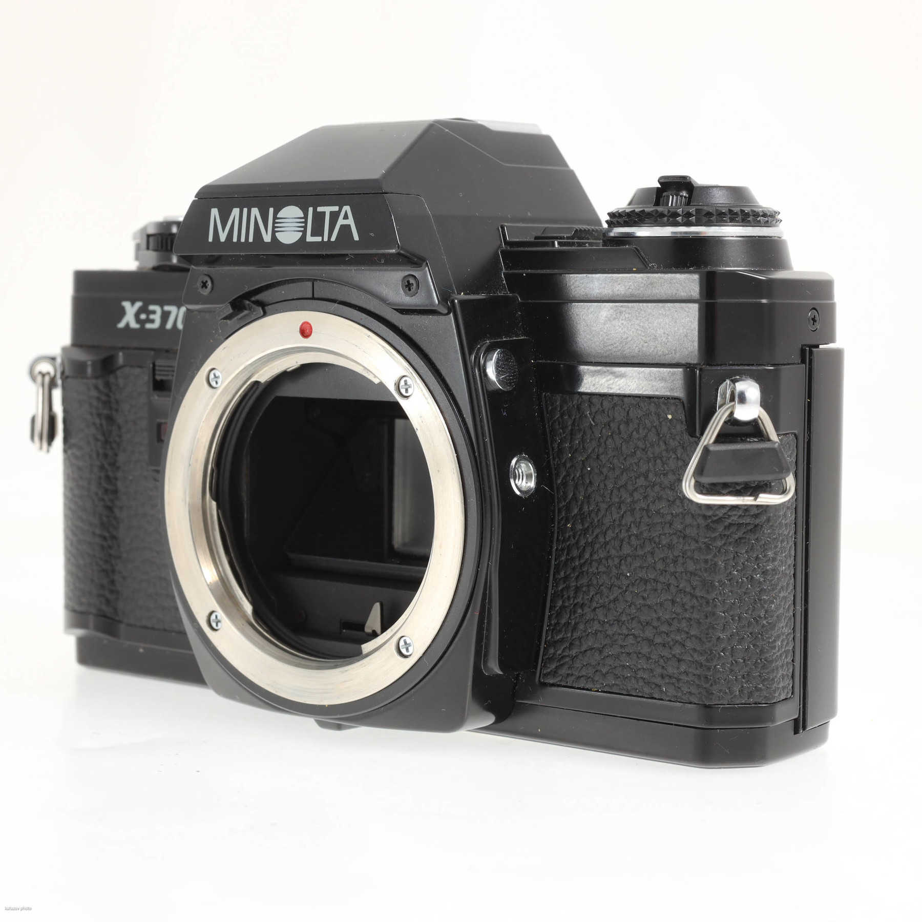 Minolta X-370x с объективом 35-70mm f/3.5-4.8 Exakta MC Macro Minolta X-370x с объективом 35-70mm f/3.5-4.8 Exakta MC Macro