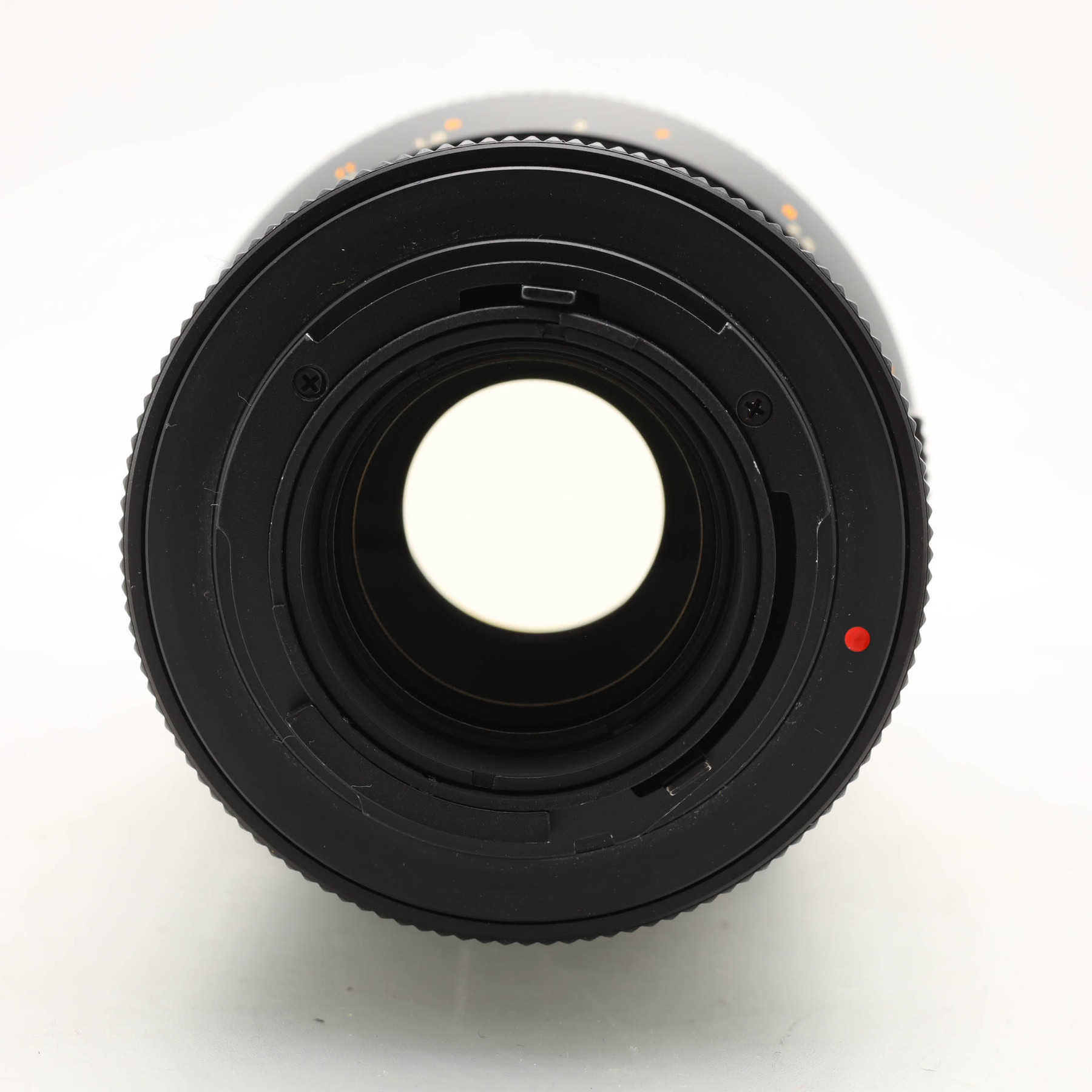 Contax 70-210mm f/3.5 T* Zeiss Vario-Sonnar Contax 70-210mm f/3.5 T* Zeiss Vario-Sonnar
