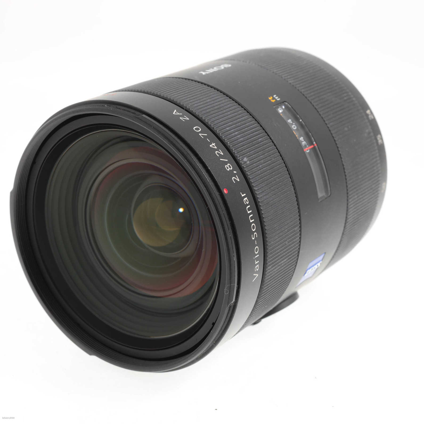 Sony 24-70mm f/2.8 T* ZA Zeiss Vario-Sonnar SSM Sony 24-70mm f/2.8 T* ZA Zeiss Vario-Sonnar SSM