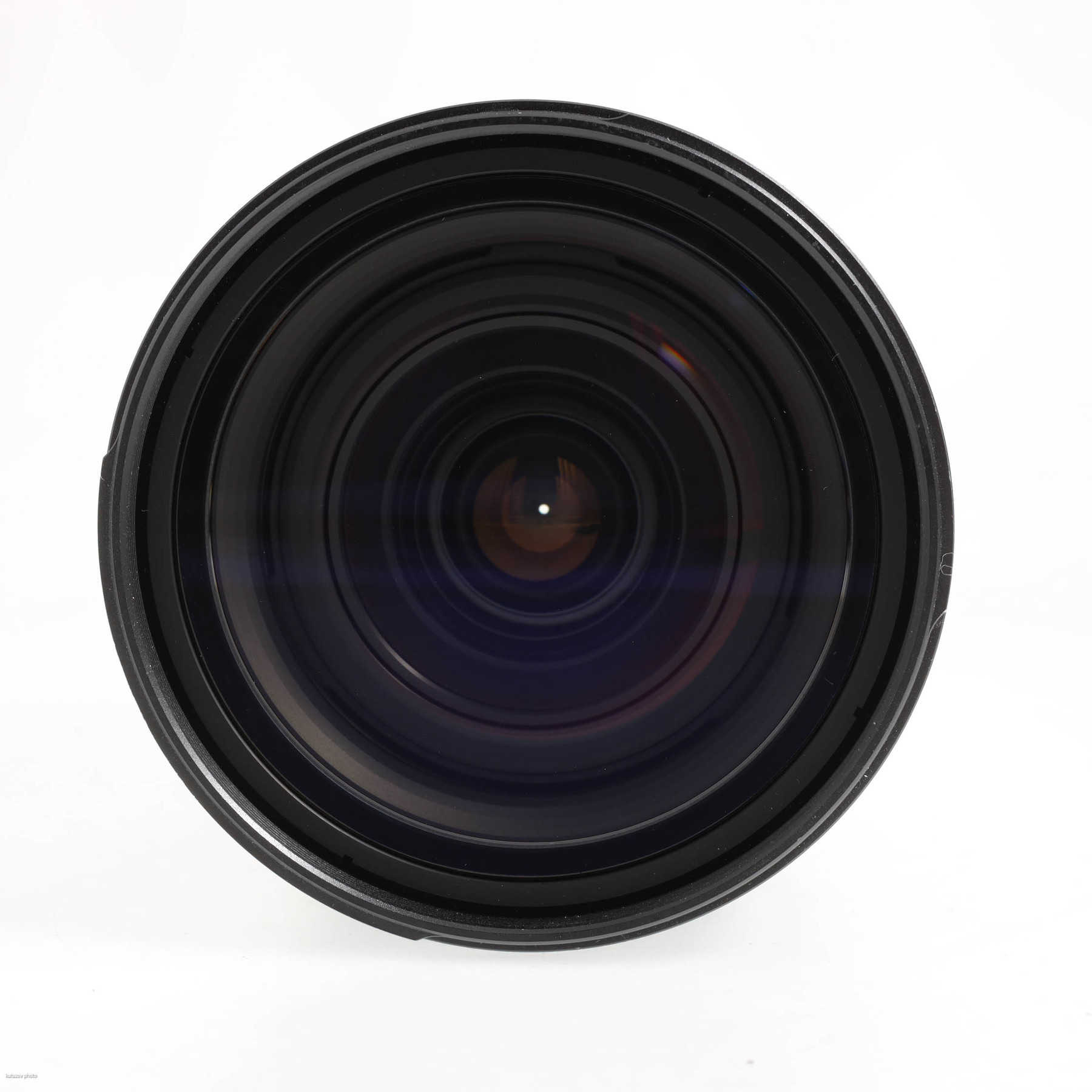 Sony 24-70mm f/2.8 T* ZA Zeiss Vario-Sonnar SSM Sony 24-70mm f/2.8 T* ZA Zeiss Vario-Sonnar SSM