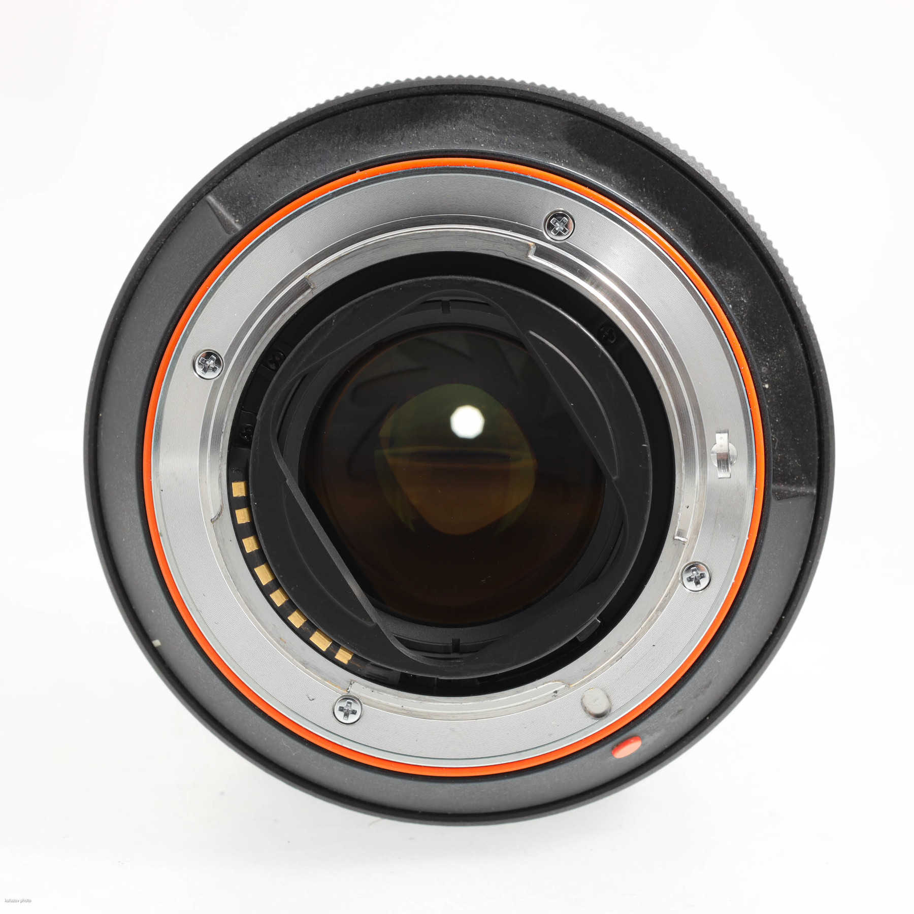 Sony 24-70mm f/2.8 T* ZA Zeiss Vario-Sonnar SSM Sony 24-70mm f/2.8 T* ZA Zeiss Vario-Sonnar SSM