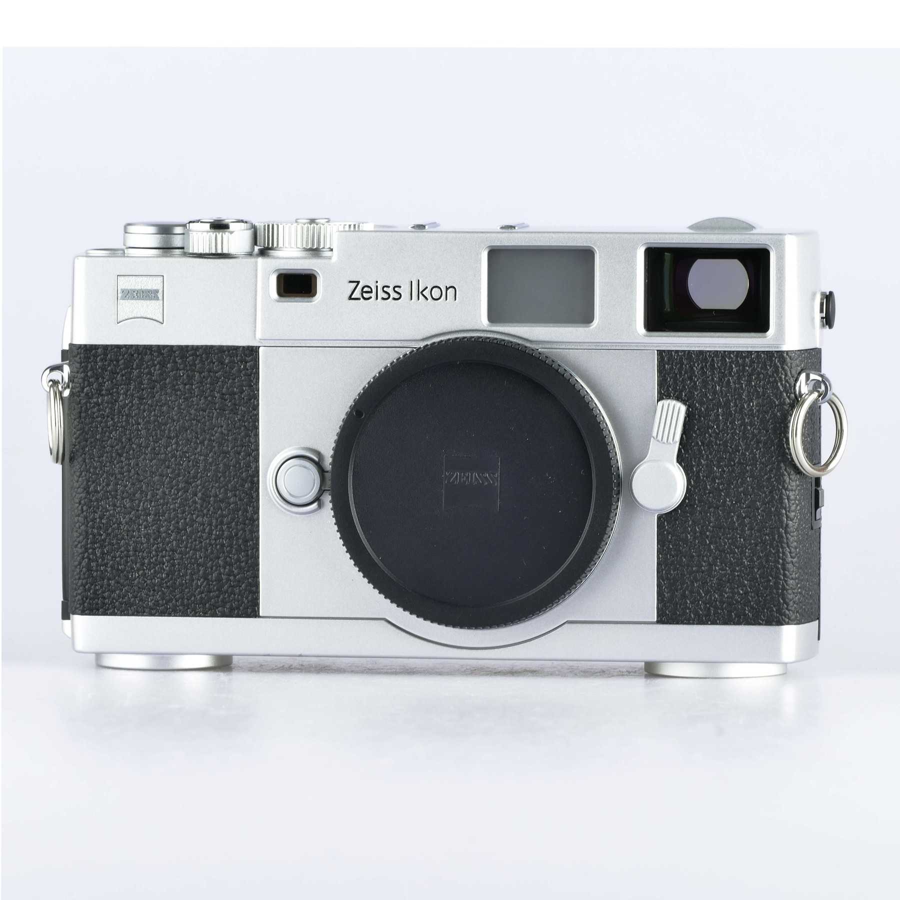 Zeiss Ikon ZM + 50mm f/1.5 T* Sonnar ZM Zeiss Ikon ZM + 50mm f/1.5 T* Sonnar ZM