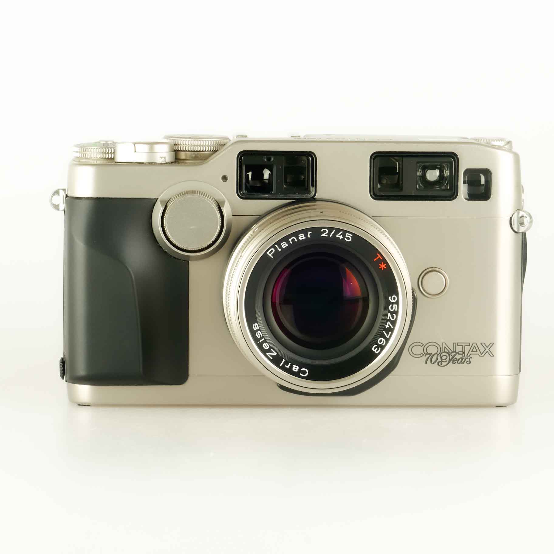 Contax G2 + Carl Zeiss Planar 45mm f/2 T* | Kutuzov Photo