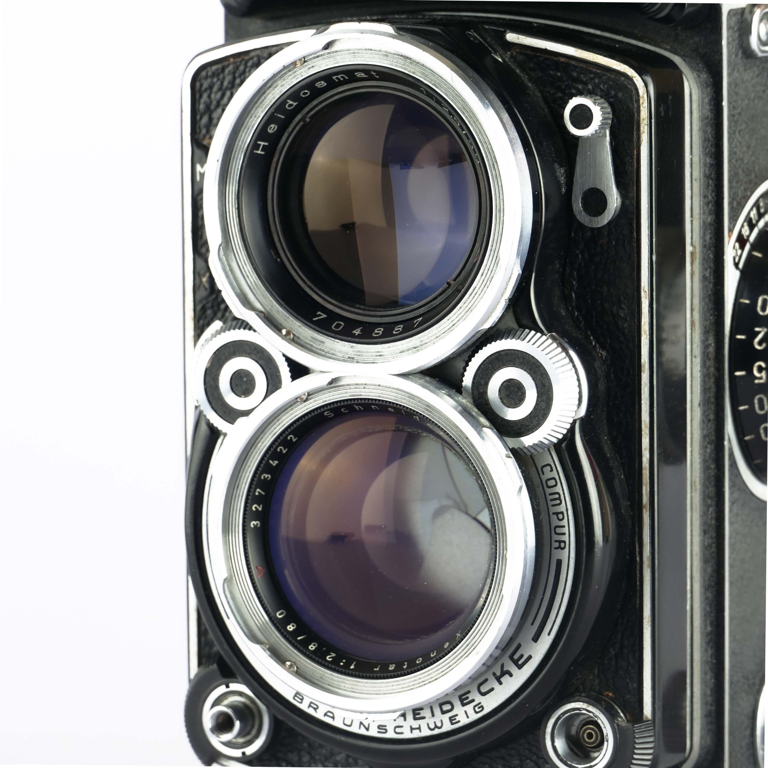 Rollei Rolleiflex 2,8F – Objectif Xenotar 80mm – Avec étui Et Poignée Rolleifix – K7F3