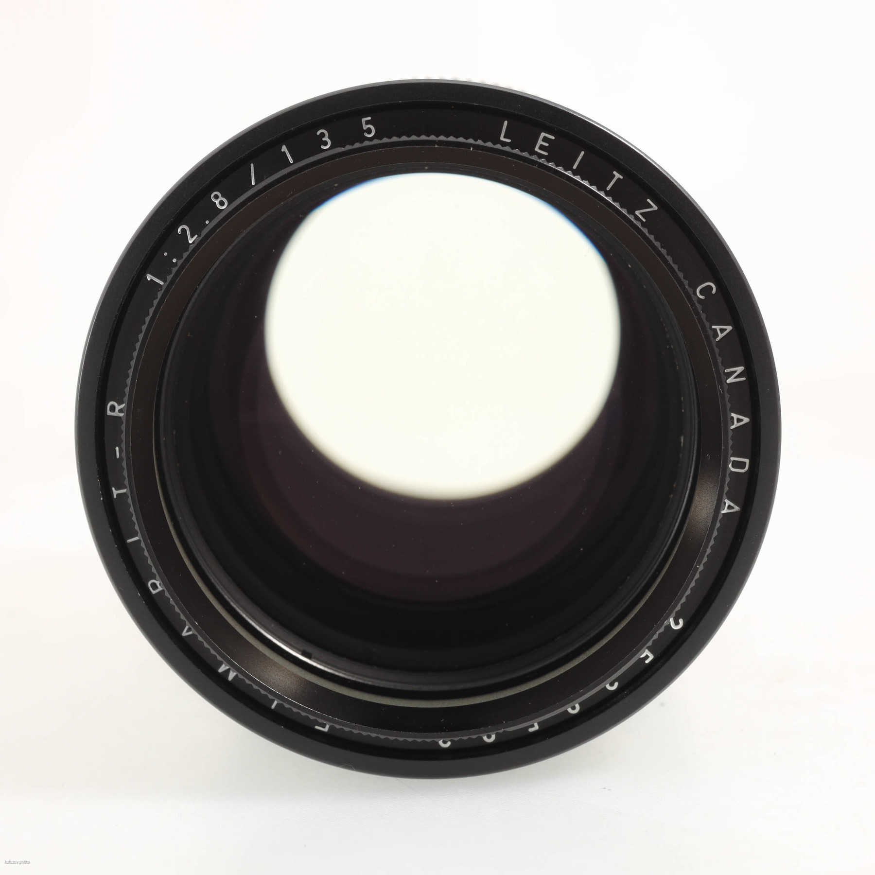 Leica Elmarit-R 135mm f/2.8 (Leica R) Leica Elmarit-R 135mm f/2.8 (Leica R)
