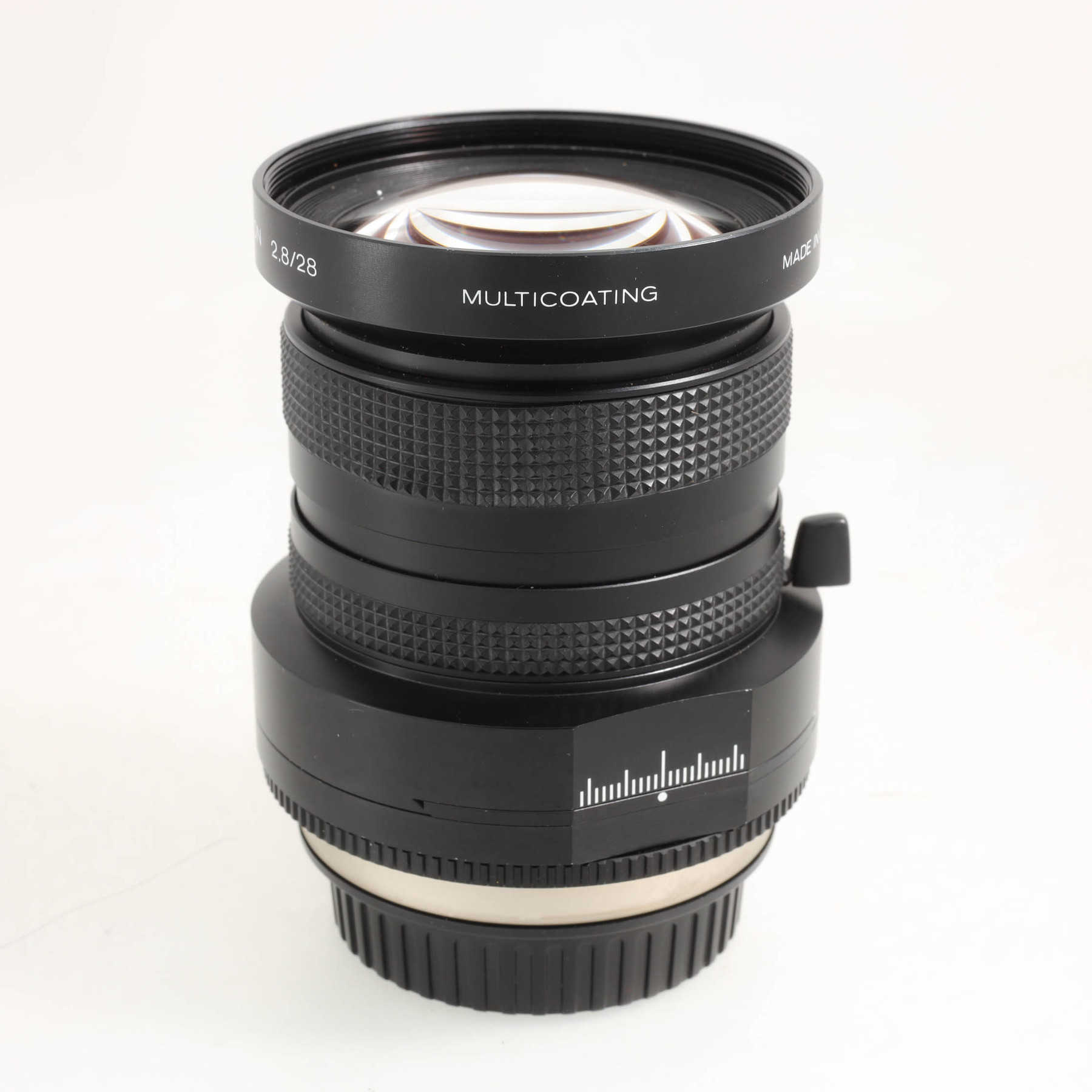 Schneider-Kreuznach 28mm f/2.8 PC-Super-Angulon (Canon EF) Schneider-Kreuznach 28mm f/2.8 PC-Super-Angulon (Canon EF)