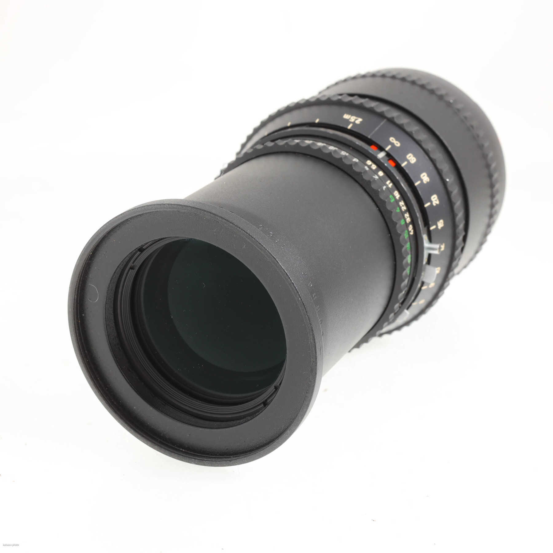 Hasselblad 250mm f/5.6 T* Carl Zeiss Sonnar C Hasselblad 250mm f/5.6 T* Carl Zeiss Sonnar C