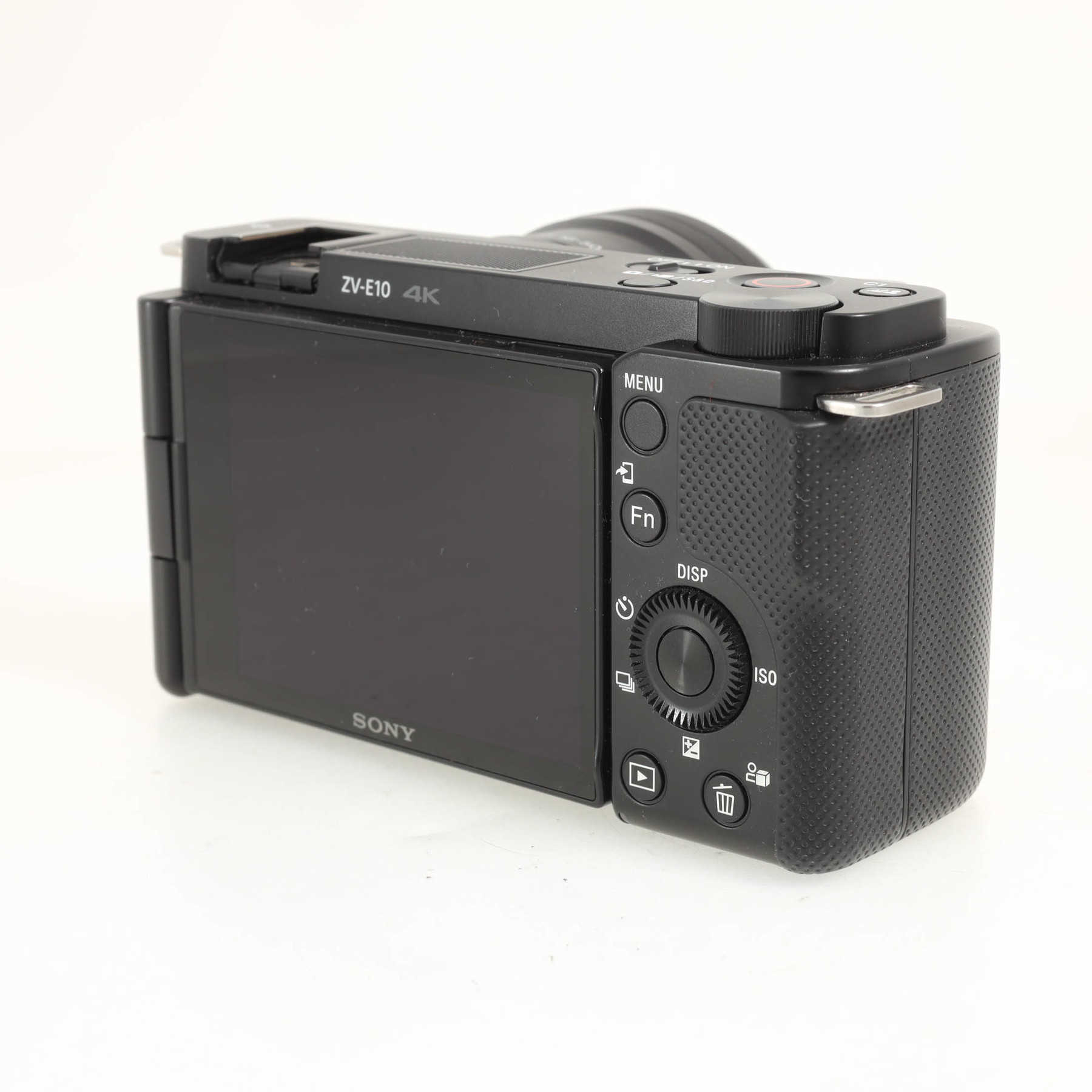 Sony ZV-E10 комплект с 16-50mm f/3.5-5.6 OSS E PZ Sony ZV-E10 комплект с 16-50mm f/3.5-5.6 OSS E PZ