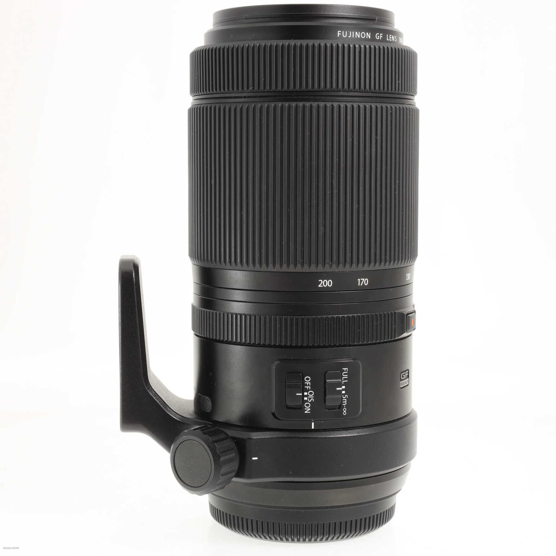 Fujifilm GF100-200mm f/5.6 R LM OIS WR Fujifilm GF100-200mm f/5.6 R LM OIS WR