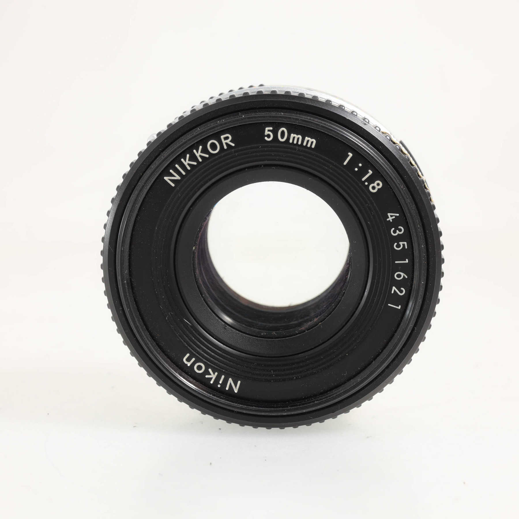 Nikon Ai-S Nikkor 50mm f/1.8 Nikon Ai-S Nikkor 50mm f/1.8