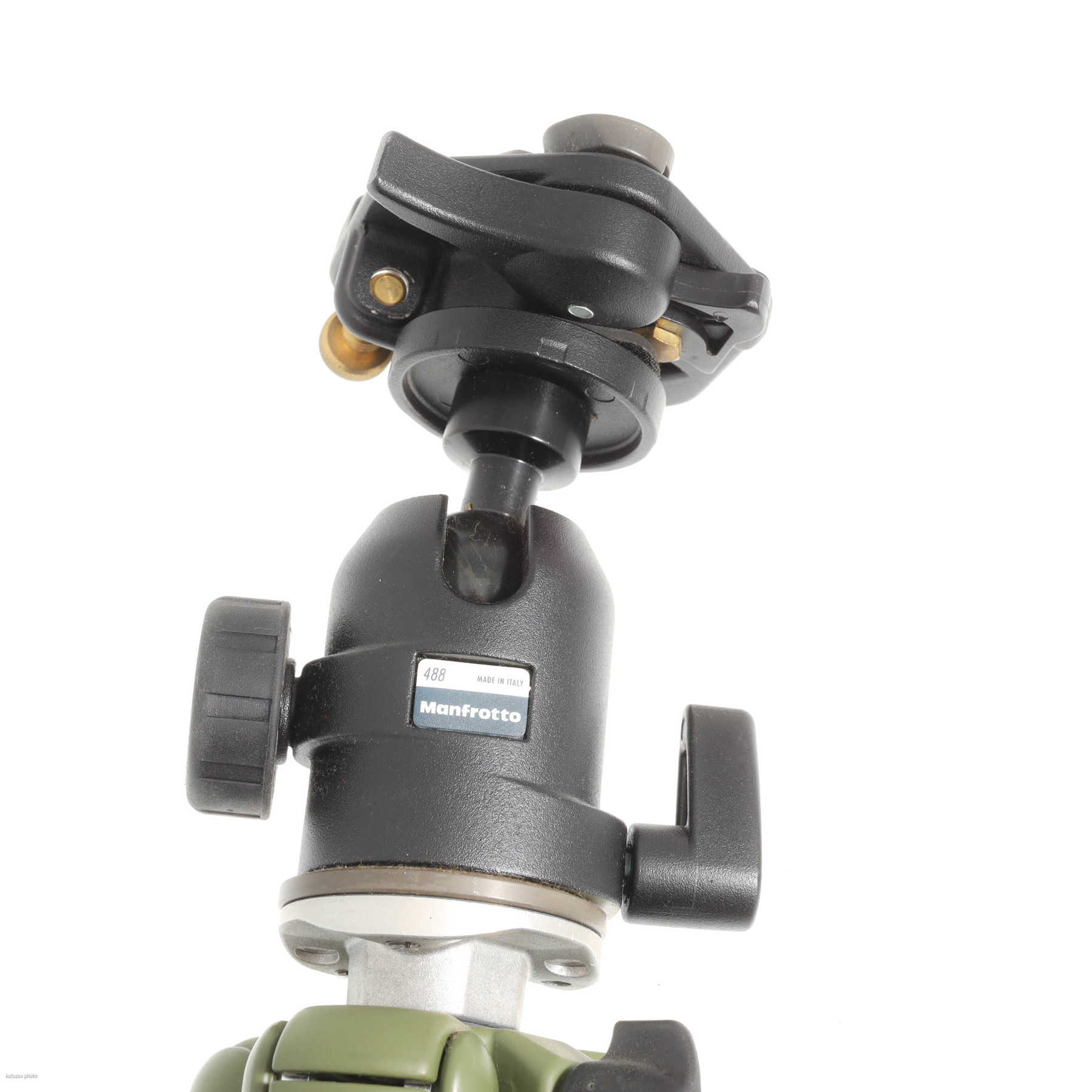 Manfrotto 190NAT3 штатив с головой 488, оливковый Manfrotto 190NAT3 штатив с головой 488, оливковый