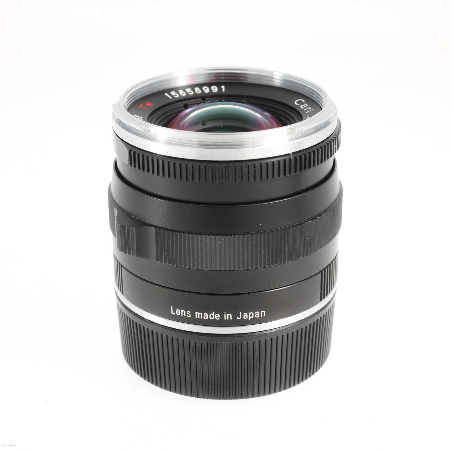 Zeiss Biogon T* 35mm f/2 ZM black Zeiss Biogon T* 35mm f/2 ZM black
