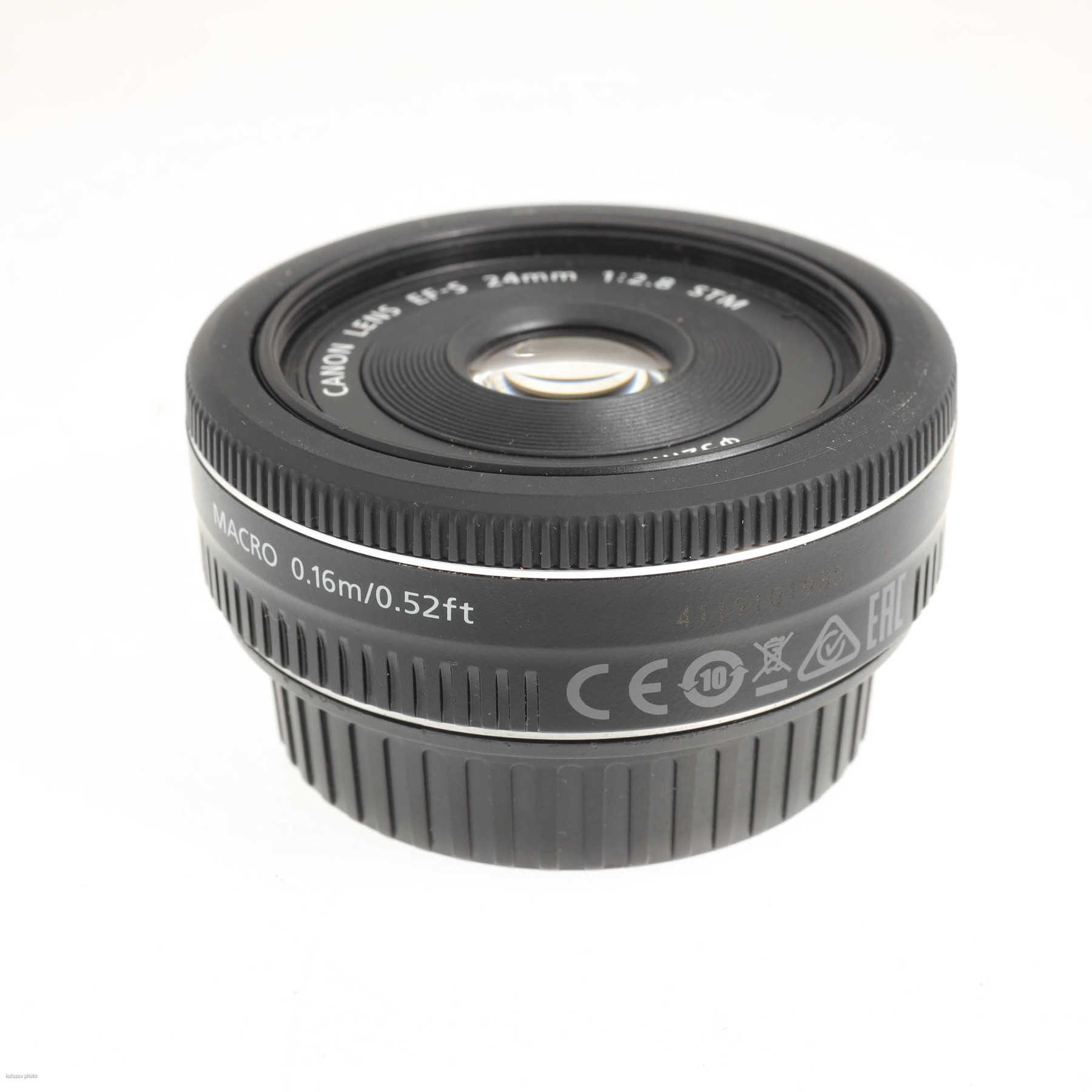 Canon EF-S 24mm f/2.8 STM Canon EF-S 24mm f/2.8 STM