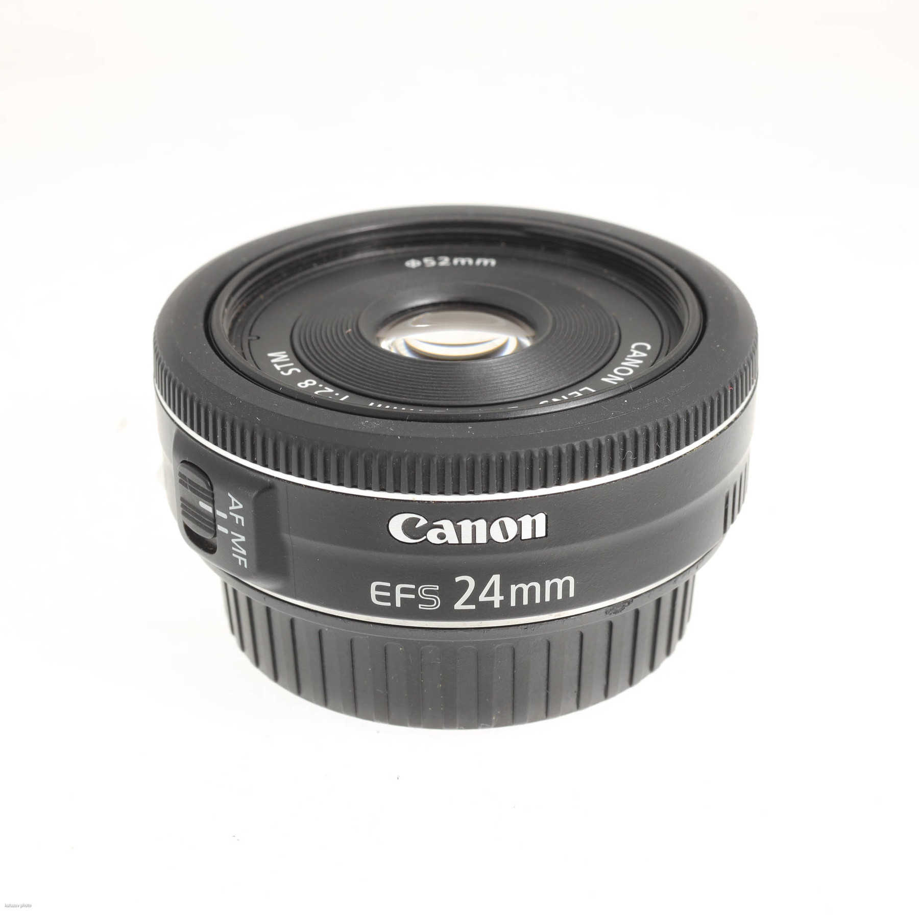 Canon EF-S 24mm f/2.8 STM Canon EF-S 24mm f/2.8 STM