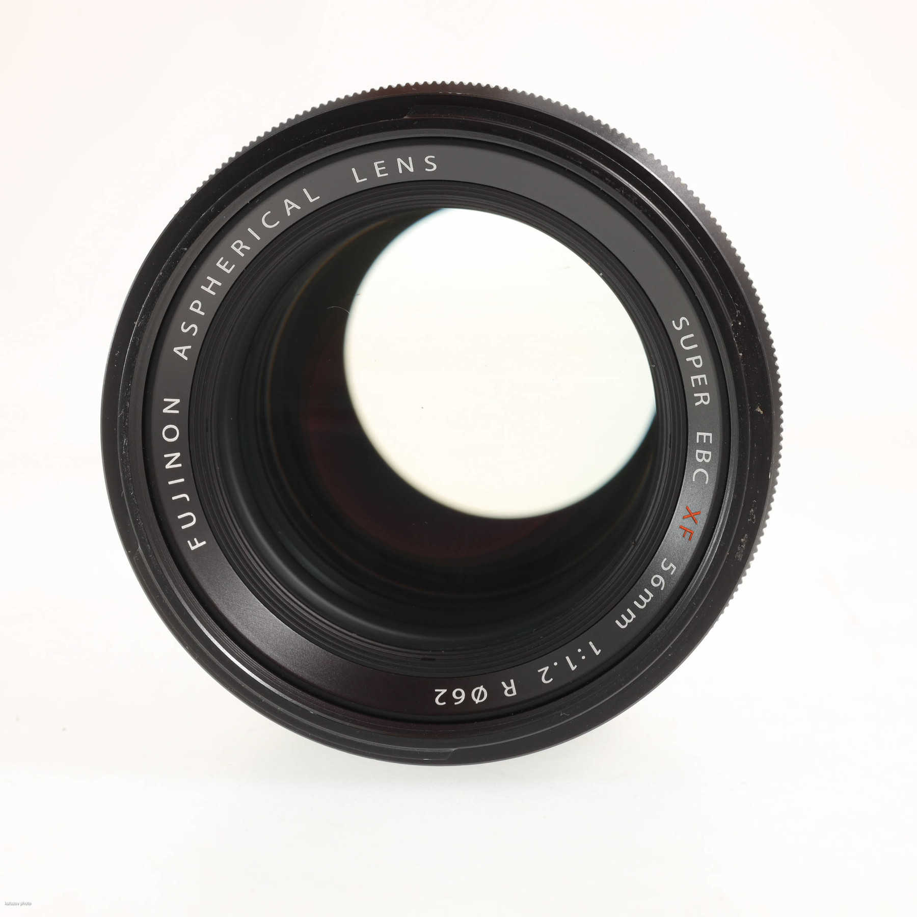 Fujifilm 56mm f/1.2 R Fujinon XF Fujifilm 56mm f/1.2 R Fujinon XF