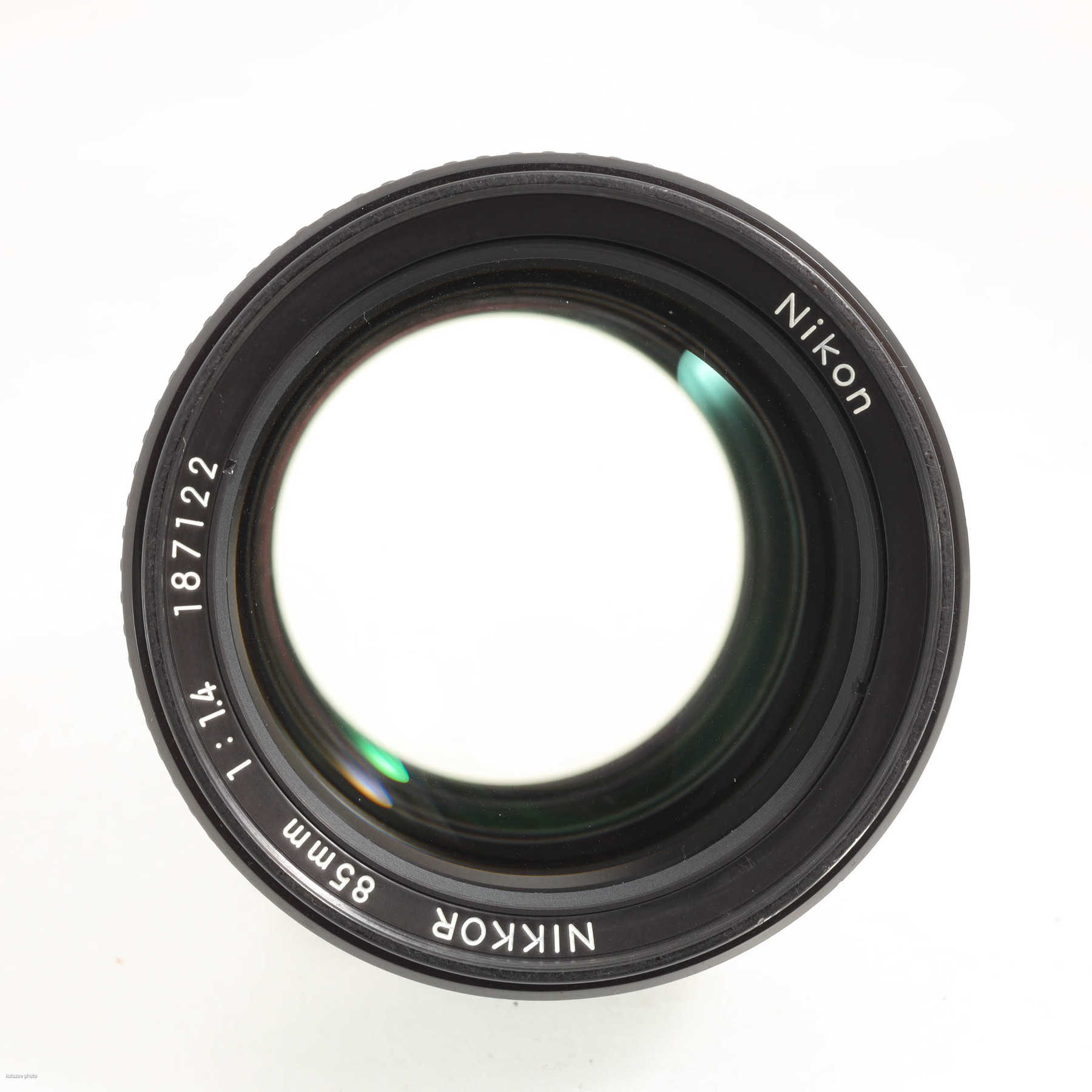 Nikon 85mm f/1.4 Ai-S Nikkor Nikon 85mm f/1.4 Ai-S Nikkor