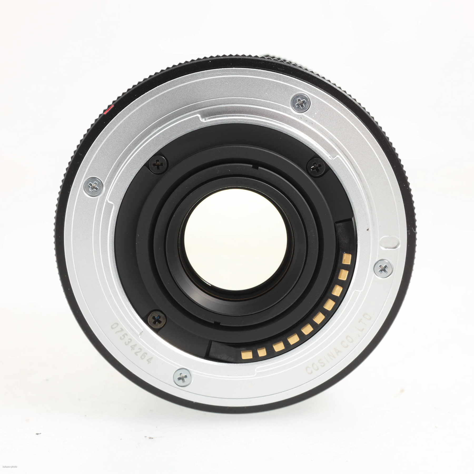 Voigtländer 23mm f/1.2 Nokton aspherical (Fujifilm X-mount) Voigtländer 23mm f/1.2 Nokton aspherical (Fujifilm X-mount)