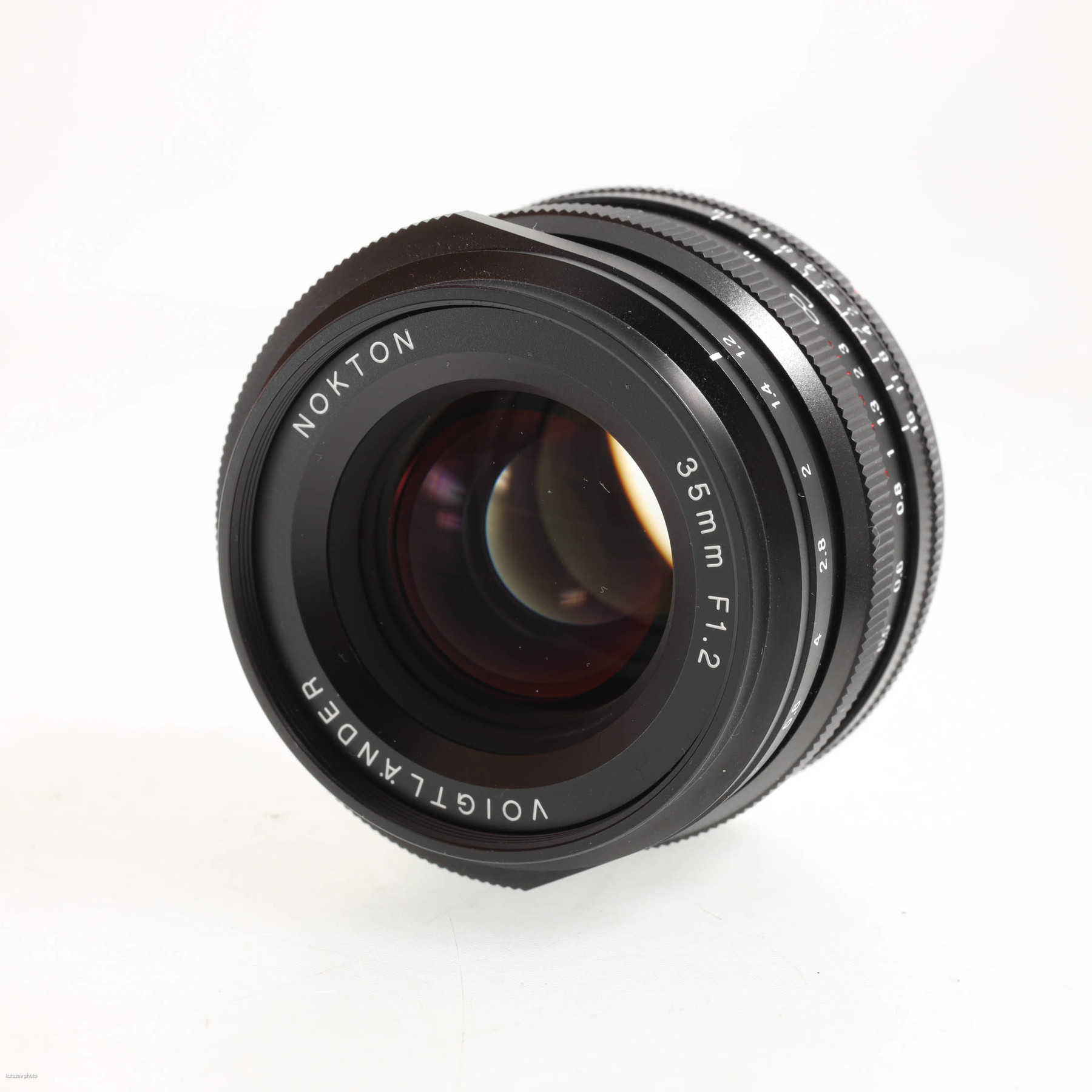Voigtländer Nokton 35mm f/1.2 X (Fujifilm X) Voigtländer Nokton 35mm f/1.2 X (Fujifilm X)