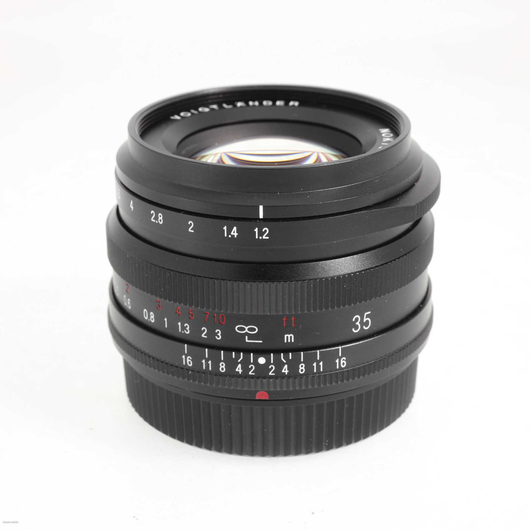 Voigtländer Nokton 35mm f/1.2 X (Fujifilm X) Voigtländer Nokton 35mm f/1.2 X (Fujifilm X)