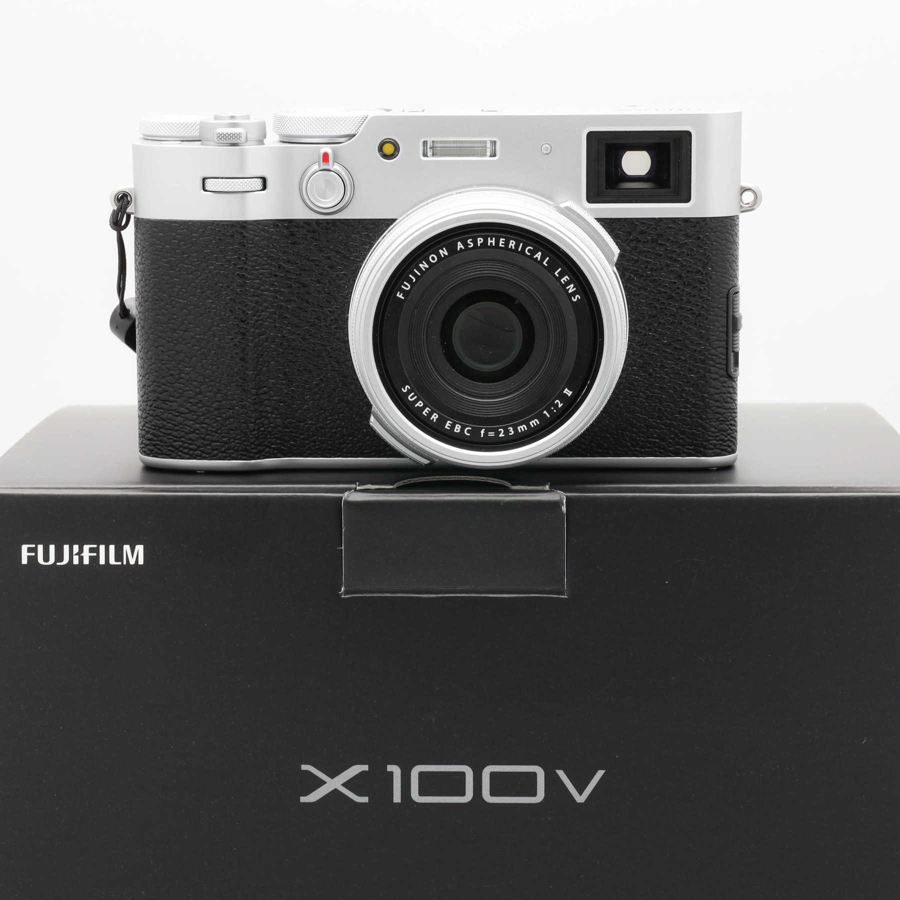 Fujifilm X100V Silver | Kutuzov Photo