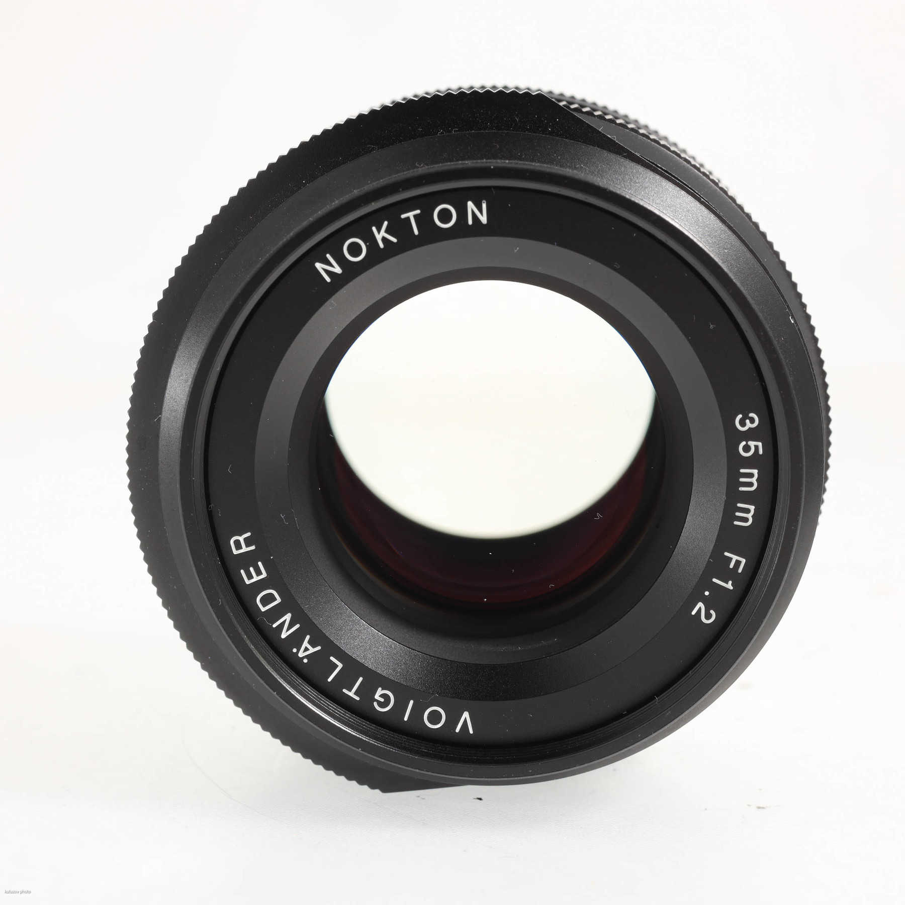 Voigtländer Nokton 35mm f/1.2 X (Fujifilm X) Voigtländer Nokton 35mm f/1.2 X (Fujifilm X)