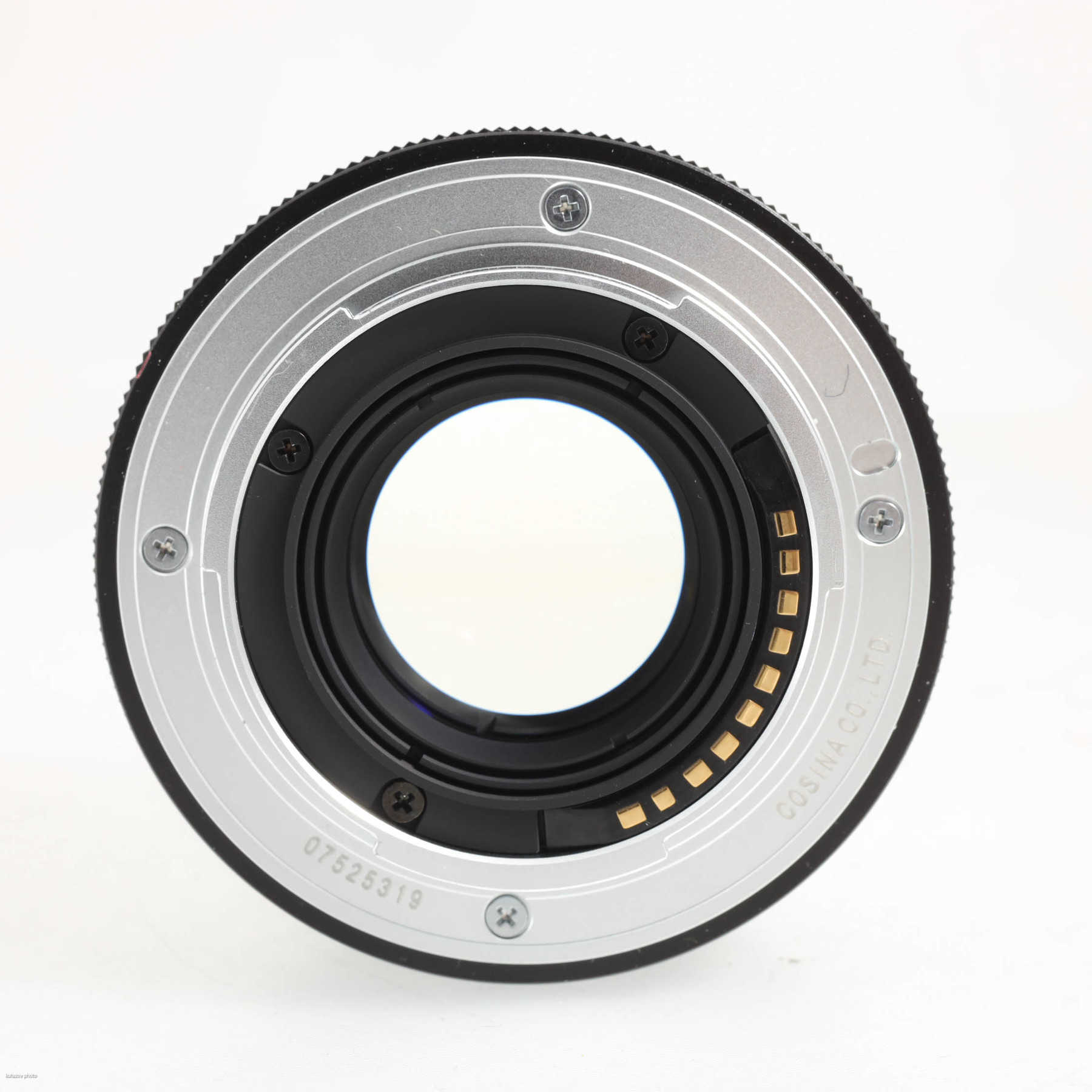 Voigtländer Nokton 35mm f/1.2 X (Fujifilm X) Voigtländer Nokton 35mm f/1.2 X (Fujifilm X)
